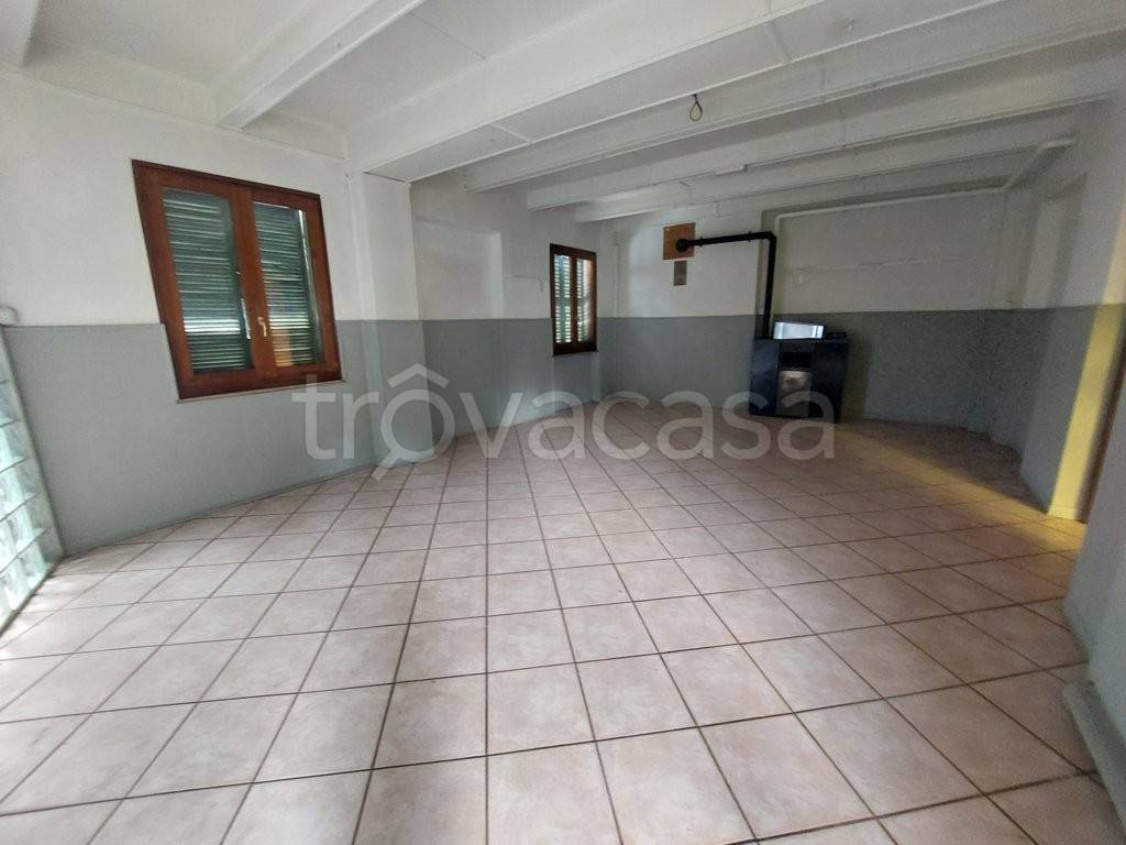 casa indipendente in vendita a Valduggia