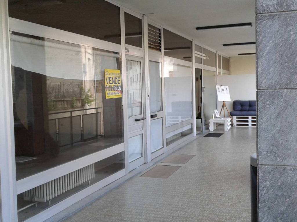 negozio in vendita a Valduggia