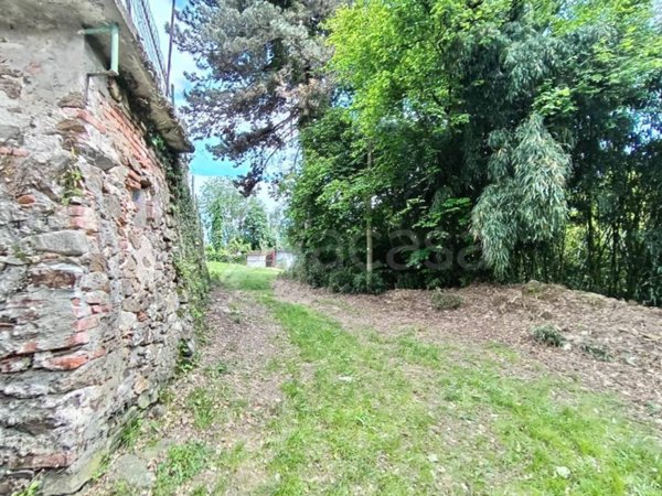 casa indipendente in vendita a Valduggia