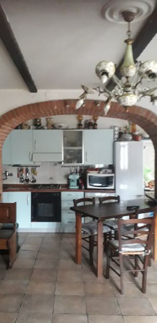 casa semindipendente in vendita a Valduggia in zona Castagnola