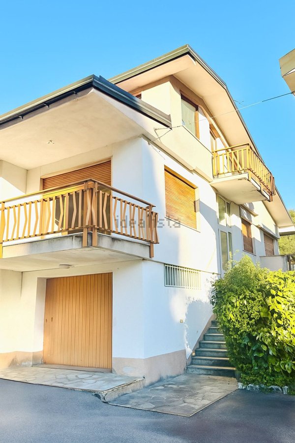 casa indipendente in vendita a Valduggia