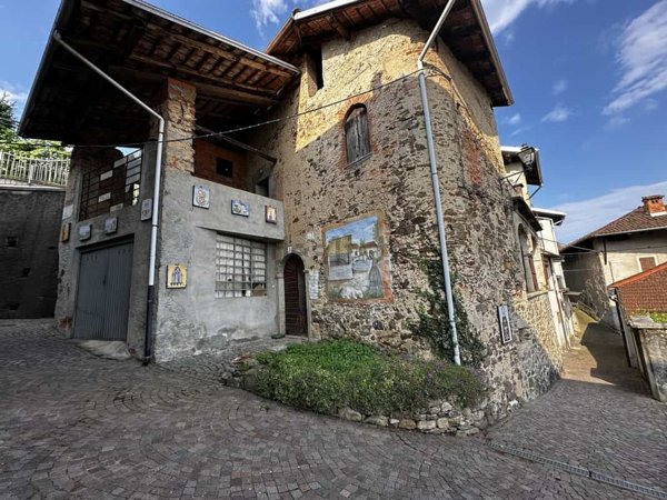 casa indipendente in vendita a Valduggia
