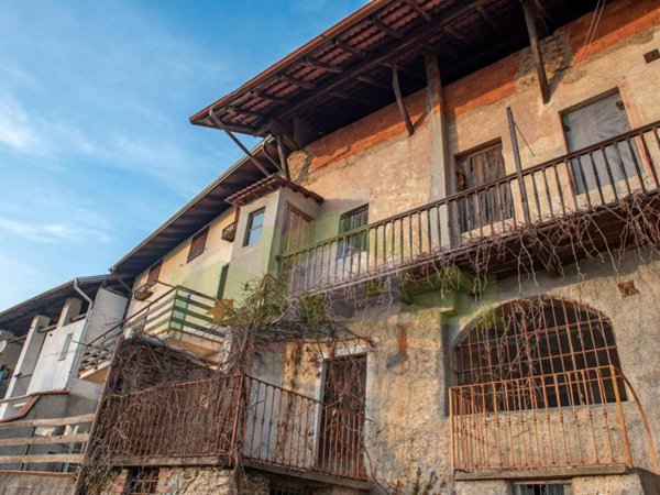 casa indipendente in vendita a Valduggia