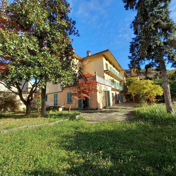 casa indipendente in vendita a Valduggia