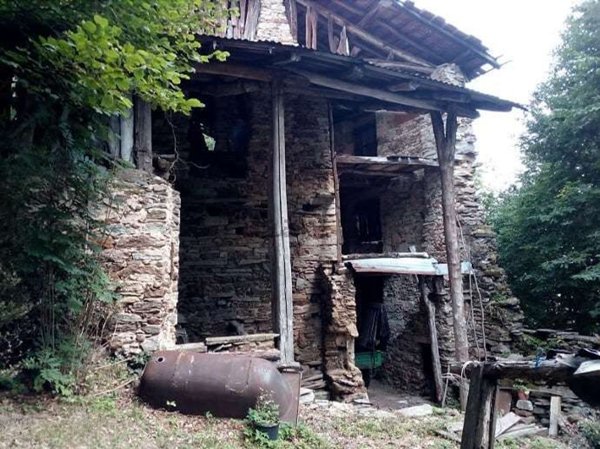 casale in vendita a Valduggia in zona Valpiana