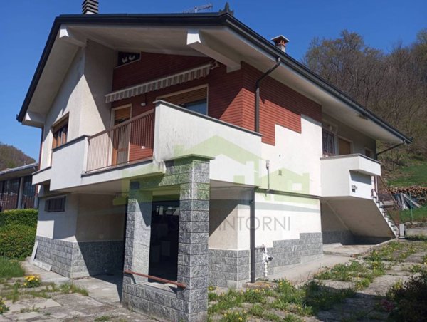 casa indipendente in vendita a Valduggia in zona Crabbia