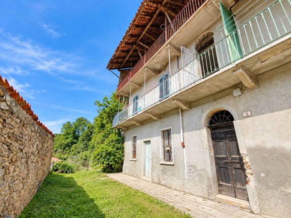 casa indipendente in vendita a Valduggia