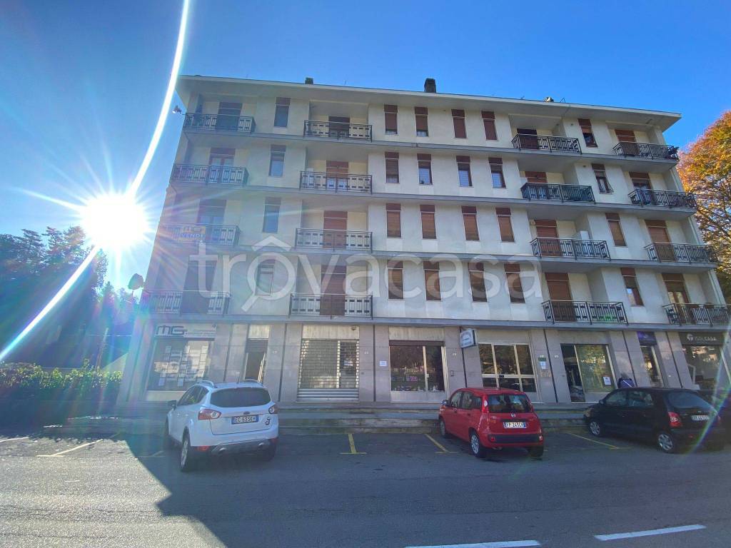 appartamento in vendita a Varallo