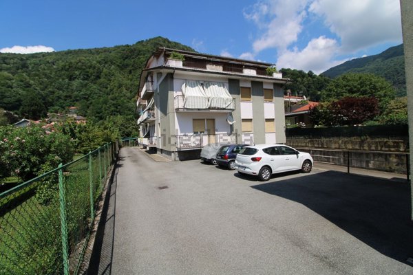 appartamento in vendita a Varallo