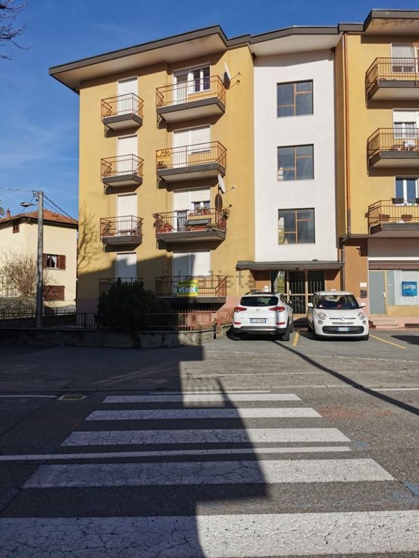 appartamento in vendita a Varallo