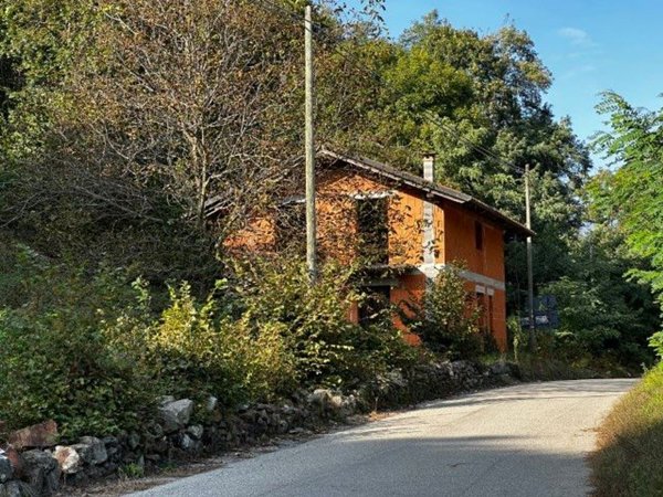 pentavano in vendita a Varallo