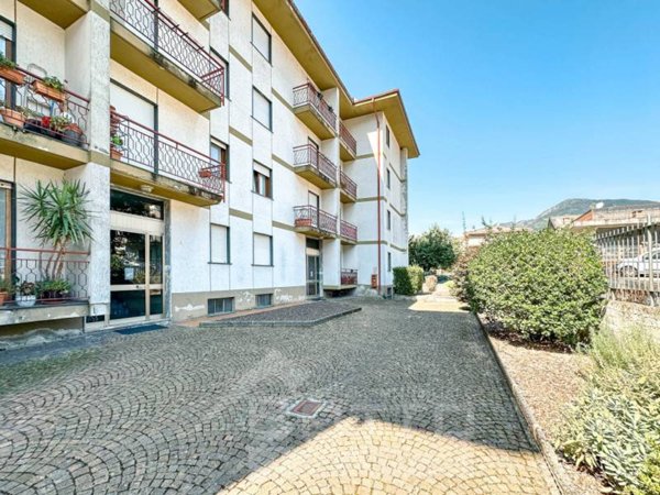 appartamento in vendita a Varallo