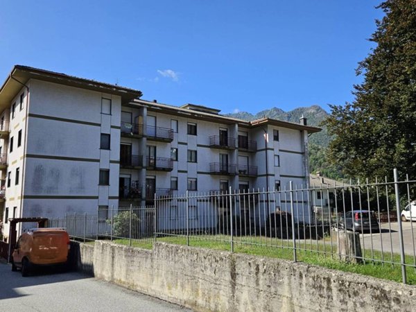 appartamento in vendita a Varallo