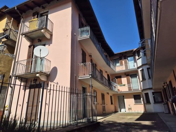 appartamento in vendita a Varallo