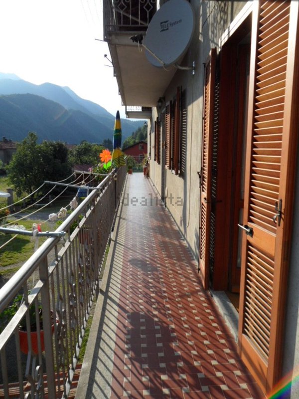 appartamento in vendita a Varallo