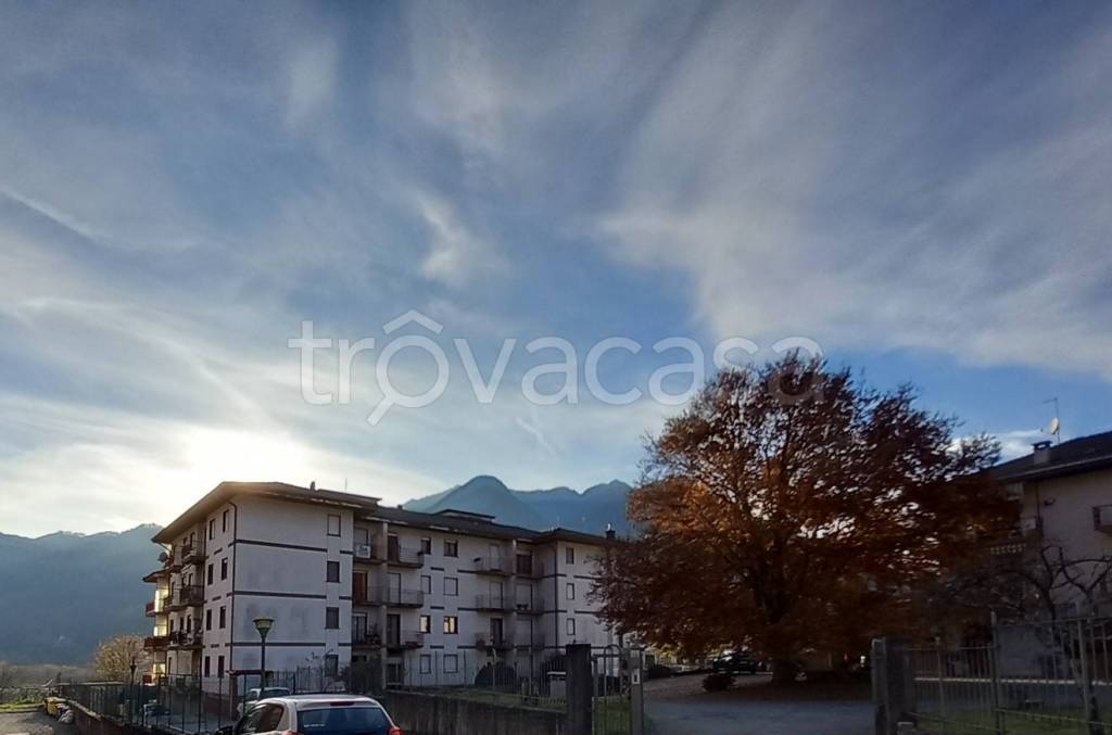 appartamento in vendita a Varallo