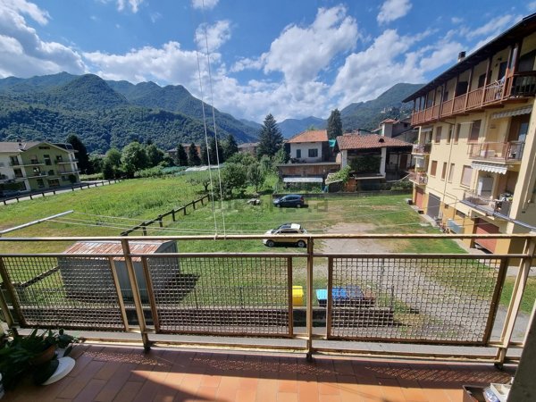 appartamento in vendita a Varallo