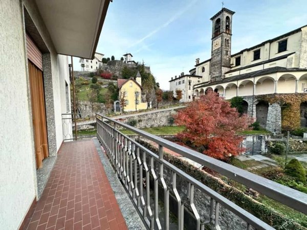 appartamento in vendita a Varallo