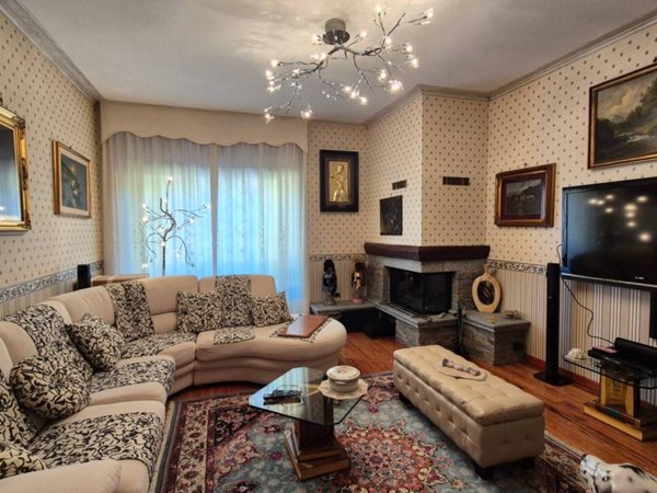 appartamento in vendita a Varallo