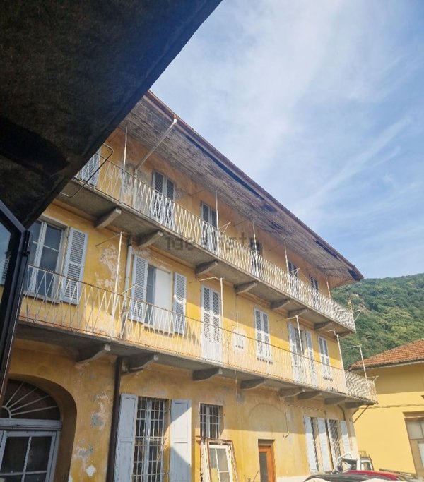 appartamento in vendita a Varallo