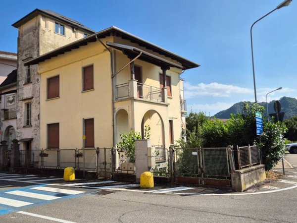 appartamento in vendita a Varallo