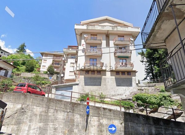 appartamento in vendita a Varallo