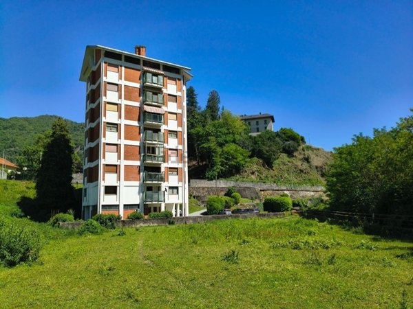 appartamento in vendita a Varallo