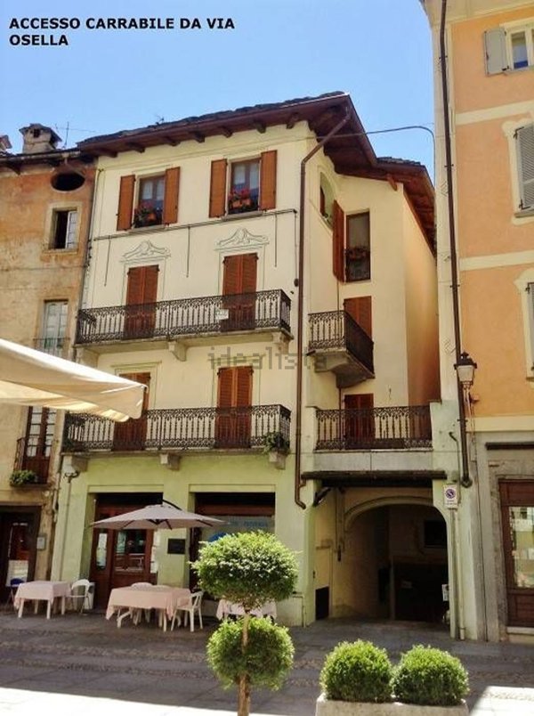 appartamento in vendita a Varallo in zona Crevola