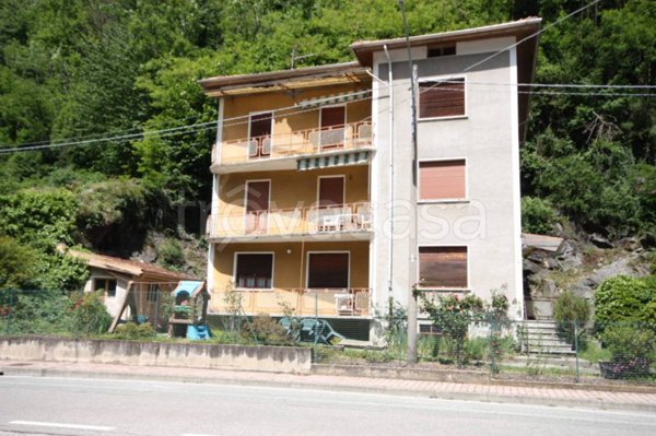 appartamento in vendita a Varallo in zona Crevola