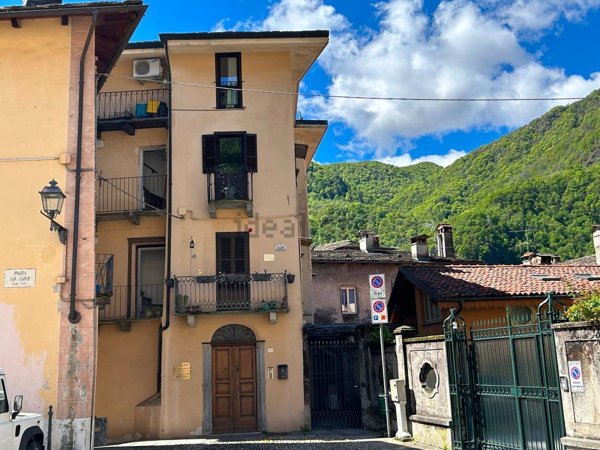 appartamento in vendita a Varallo in zona Crevola