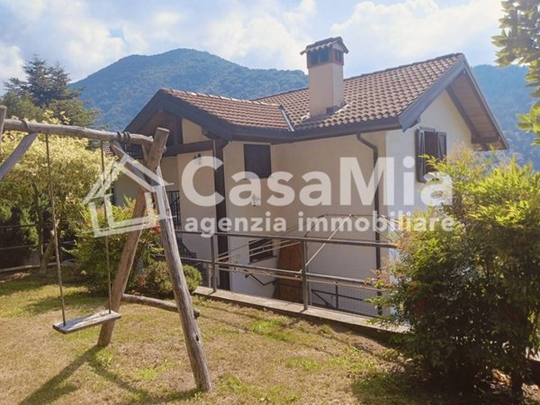 casa indipendente in vendita a Varallo in zona Cervarolo