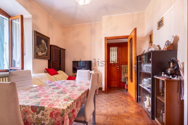 appartamento in vendita a Varallo in zona Roccapietra
