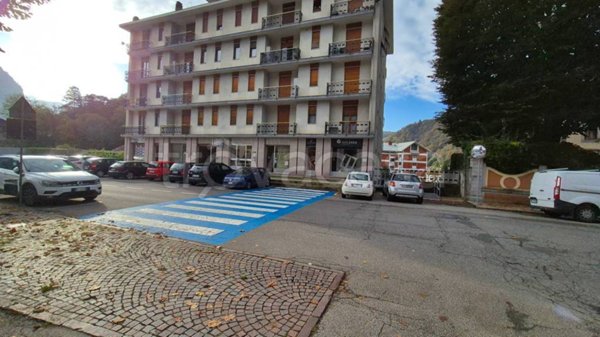appartamento in vendita a Varallo in zona Crevola