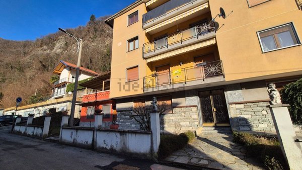 appartamento in vendita a Varallo in zona Crevola
