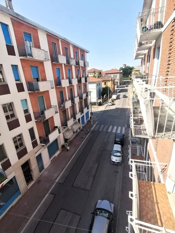 appartamento in vendita a Vercelli in zona Corso Italia