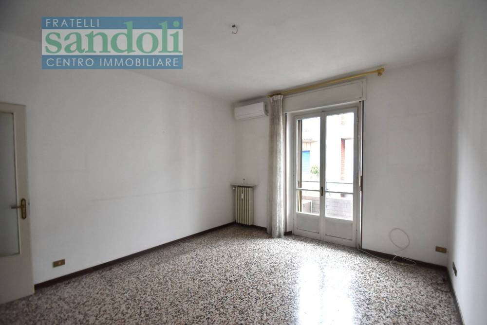 appartamento in vendita a Vercelli in zona Corso Italia