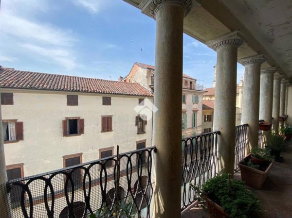 appartamento in vendita a Vercelli in zona Centro Città