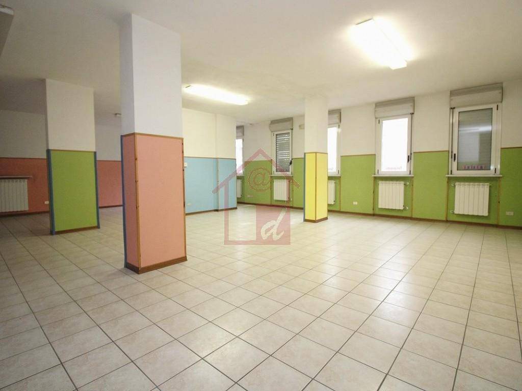 appartamento in vendita a Vercelli in zona Corso Prestinari