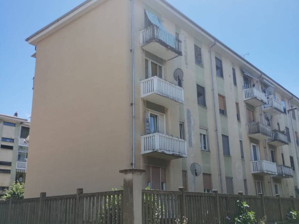 appartamento in vendita a Vercelli
