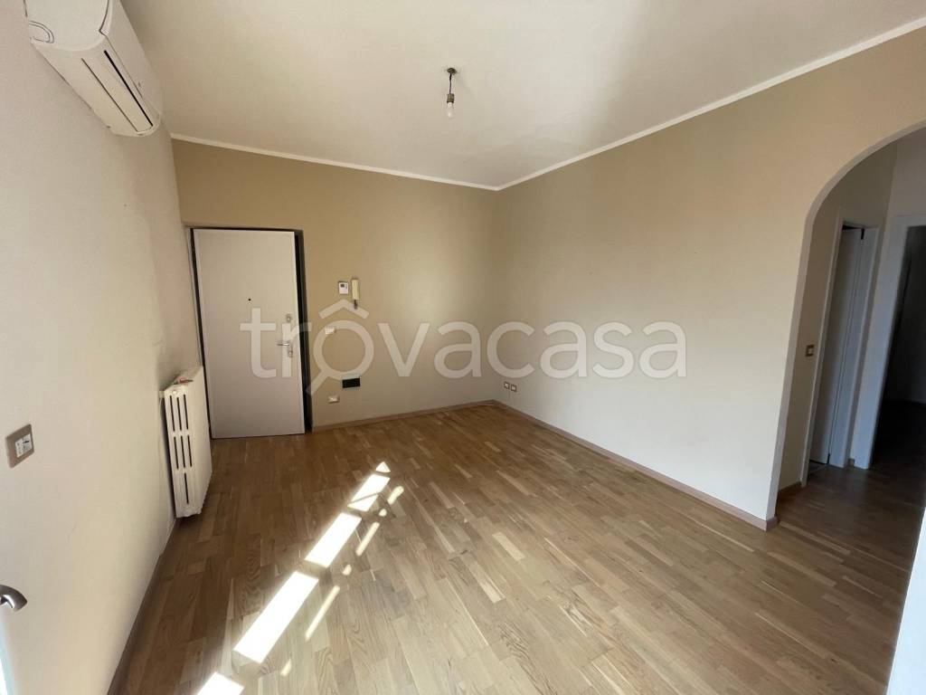 appartamento in vendita a Vercelli in zona Centro Città