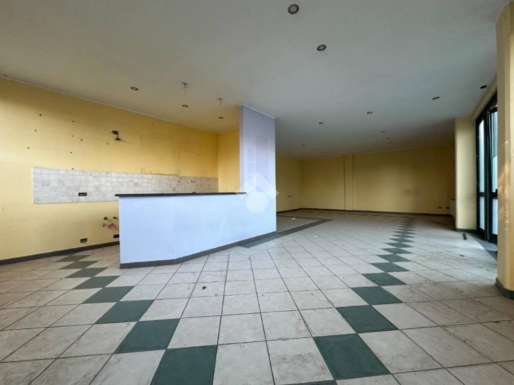 casa indipendente in vendita a Vercelli