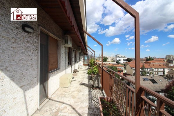 appartamento in vendita a Vercelli in zona Centro Città