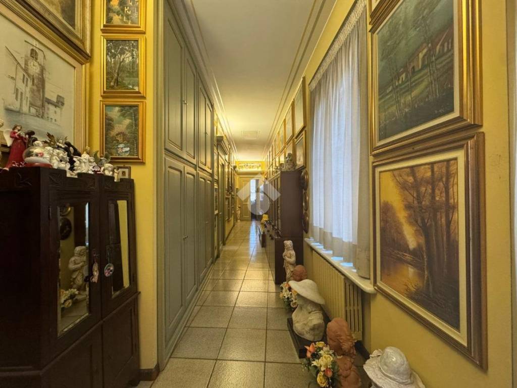 appartamento in vendita a Vercelli in zona Centro Città