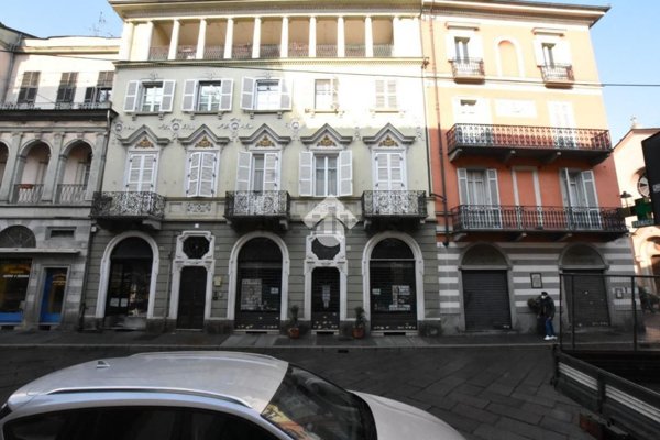appartamento in vendita a Vercelli in zona Centro Città