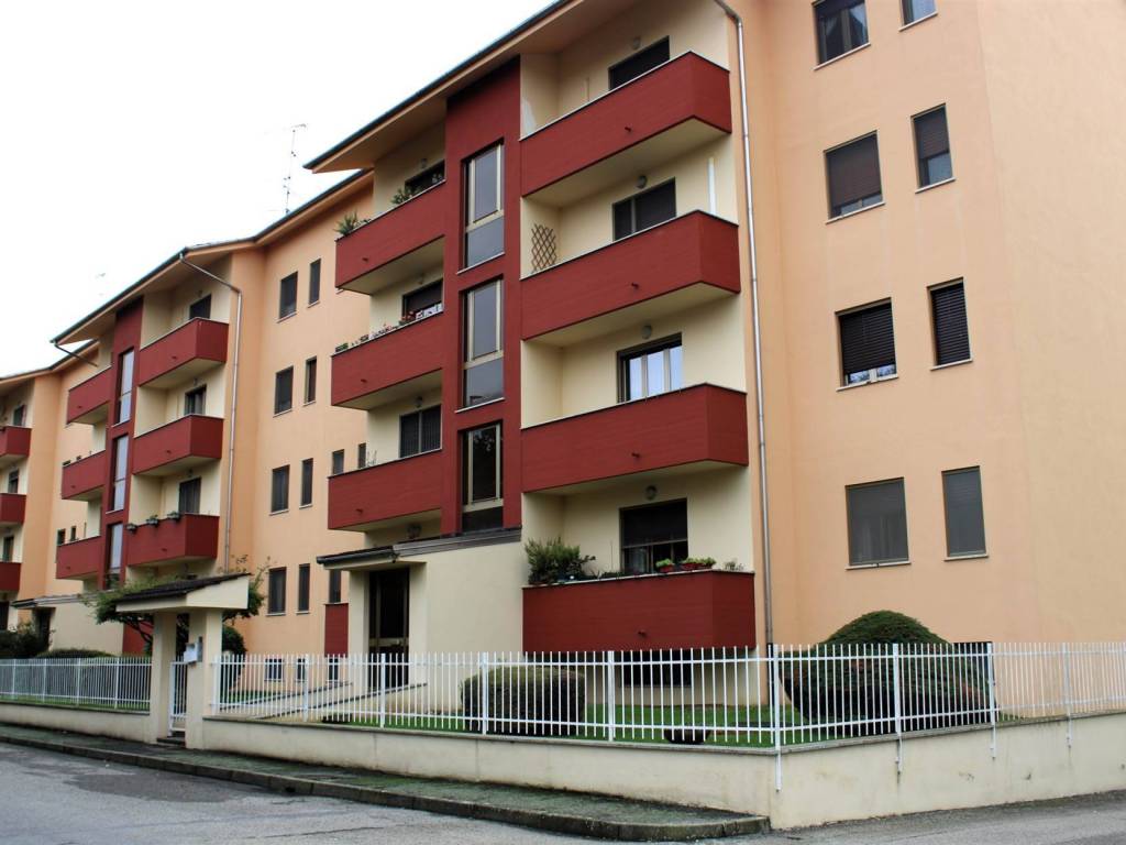 appartamento in vendita a Vercelli