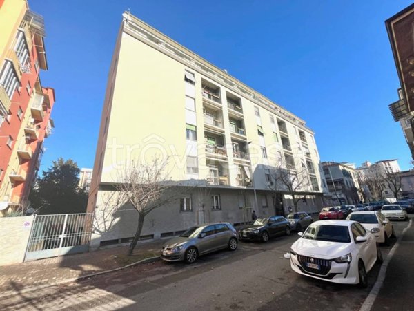 appartamento in vendita a Vercelli in zona Centro Città