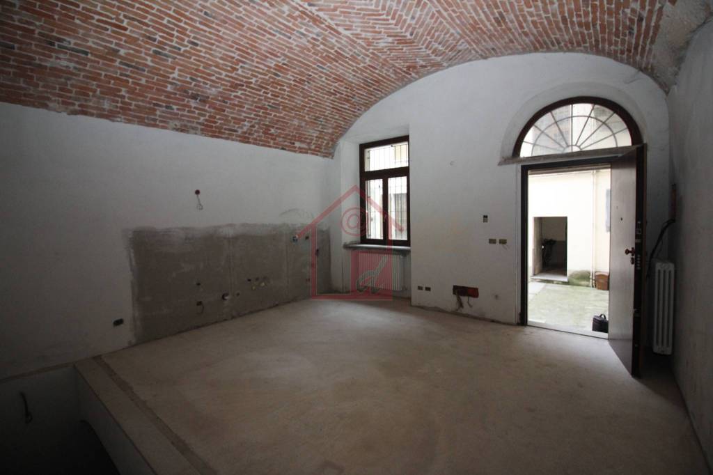 appartamento in vendita a Vercelli in zona Centro Città