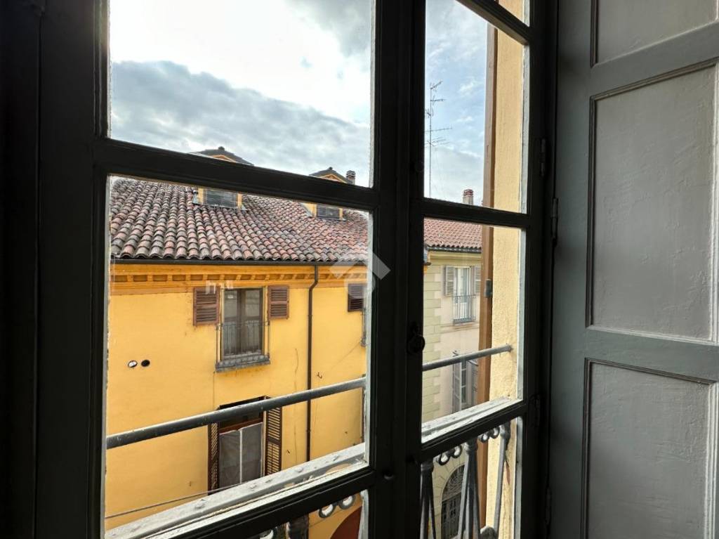 appartamento in vendita a Vercelli in zona Centro Città