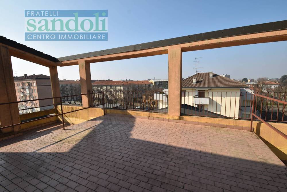 appartamento in vendita a Vercelli in zona Corso Italia