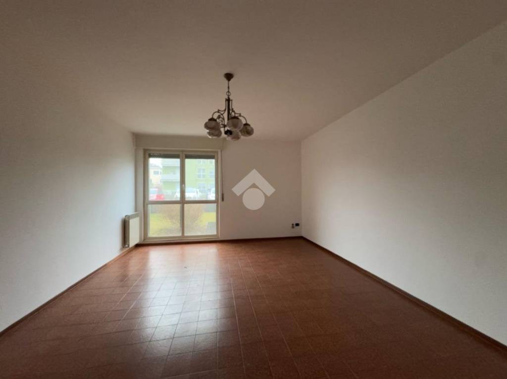 appartamento in vendita a Vercelli in zona Corso Italia